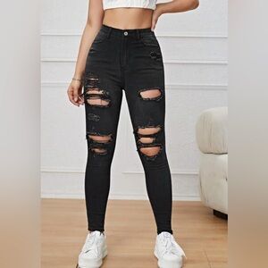 Aeropostale Black Ripped Skinny Jeans